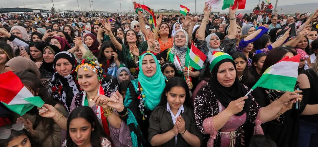 إقليم كوردستان.. كورد سوريا في مخيم دارا شكران للاجئين يحتفلون بعيد نوروز ورأس السنة الكوردية