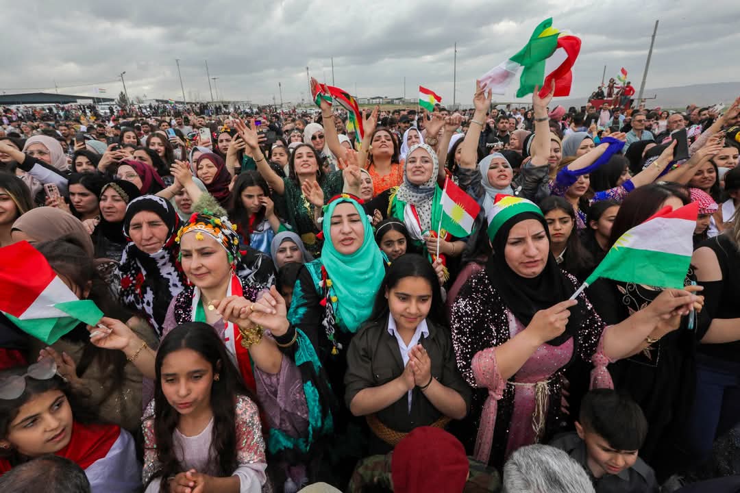 إقليم كوردستان.. كورد سوريا في مخيم دارا شكران للاجئين يحتفلون بعيد نوروز ورأس السنة الكوردية